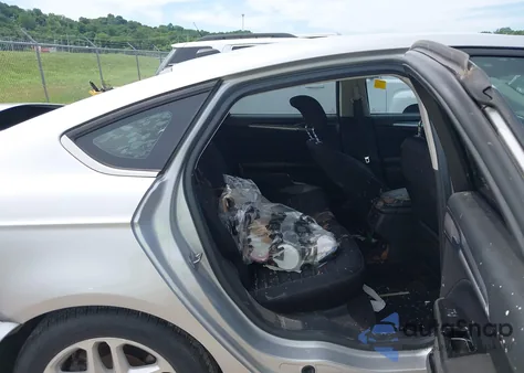 2014 Ford Fusion Se из США, поврежденный, VIN 1FA6P0H72E5391465